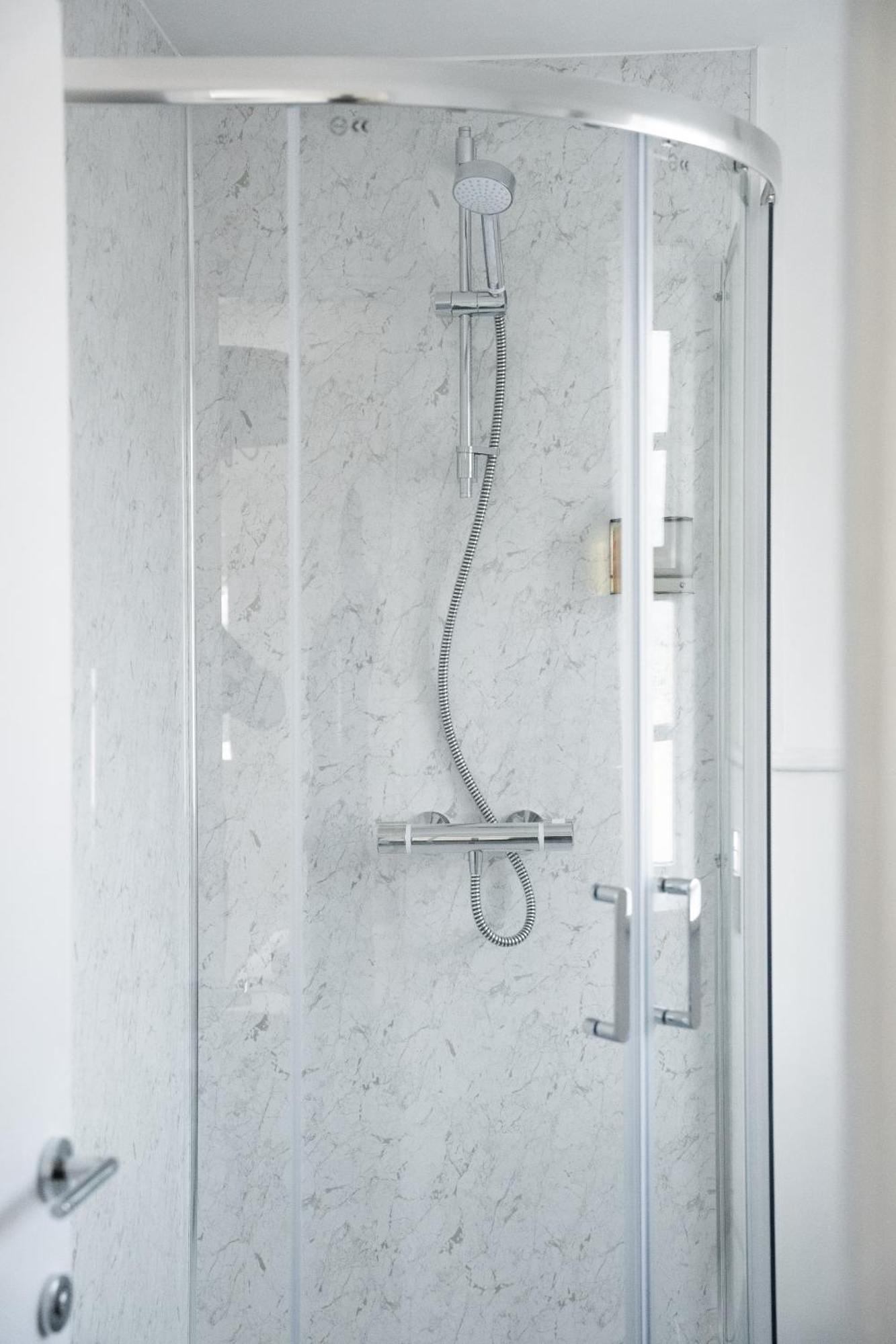 Lonsdale House Boutique Apartments Алверстон Екстер'єр фото